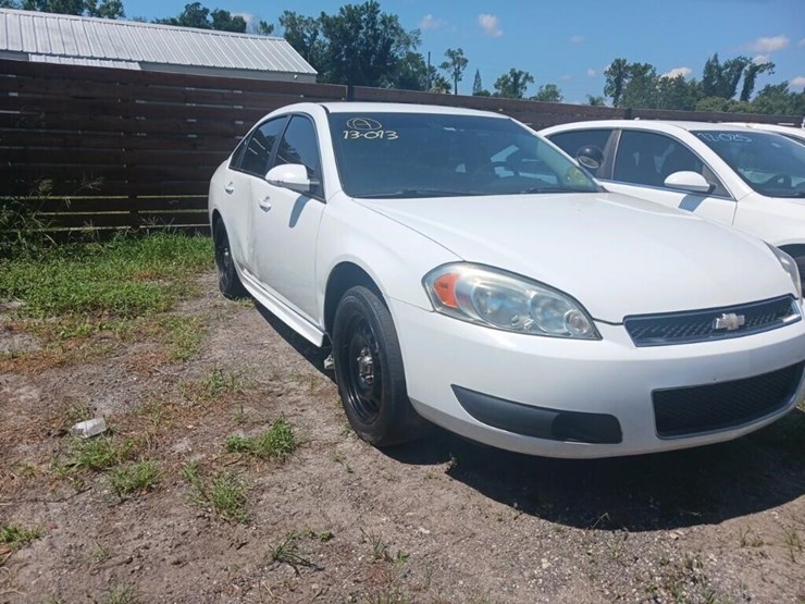 2013-chevrolet-impala-inop-police-image-6