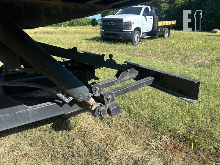2019-international-workstar-7400-image-14