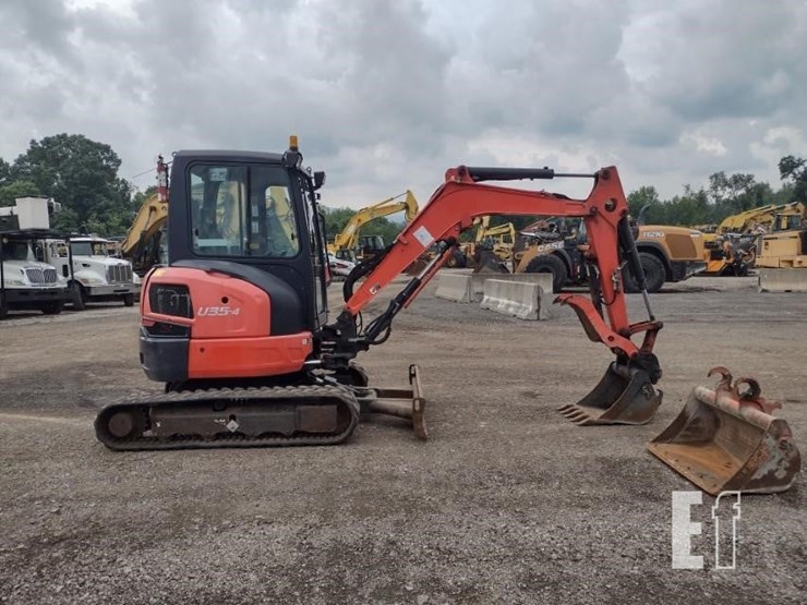 2019-kubota-u35-4-image-3
