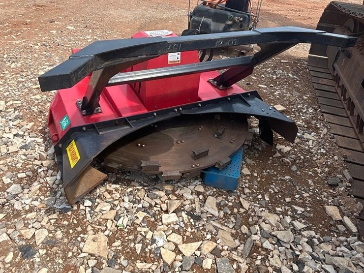 raytree-skid-steer-heavy-duty-disc-mulcher-attachm-image-1
