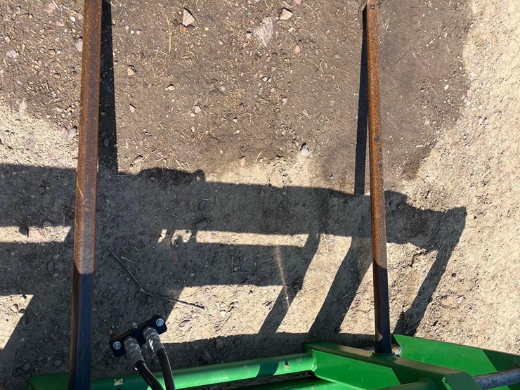 mds-double-tine-hyd-adjustable-bale-spear-image-17