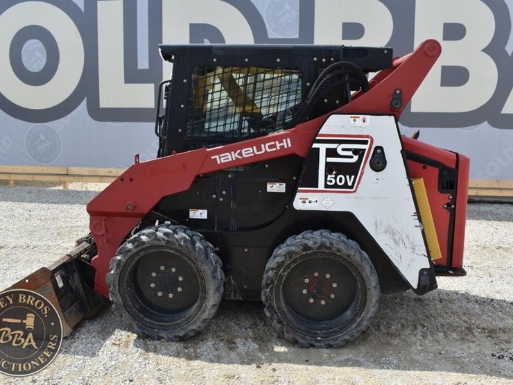 2017-takeuchi-ts50v-image-6