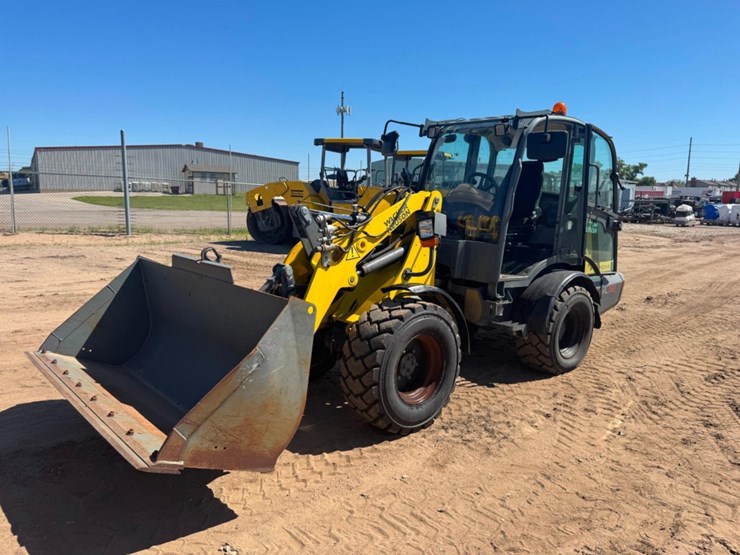 2018-wacker-neuson-wl38-image-1