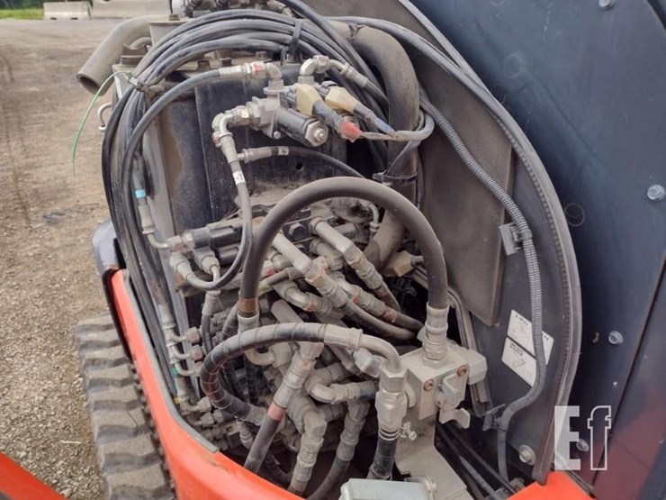 2019-kubota-u35-4-image-42