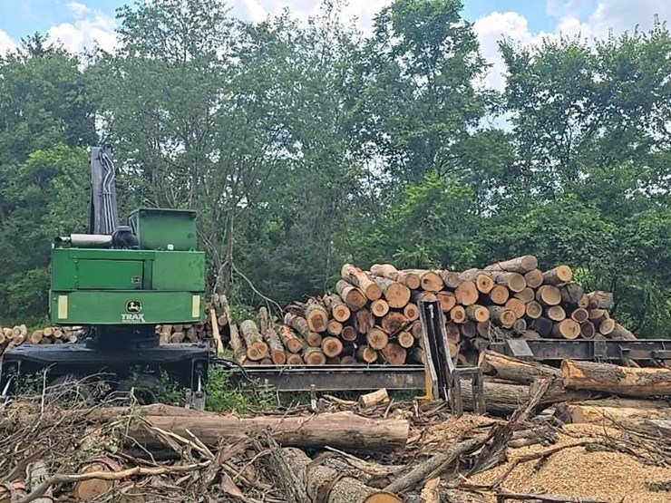 2014-deere-437d-image-9