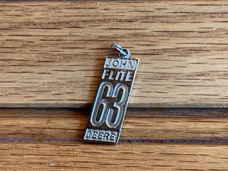 (3)-john-deere-flite-63-knife,-pin,-charm-image-4
