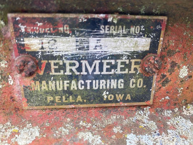 vermeer-model-12-pto-field-tiling-machine-image-36