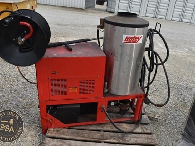 hotsy-pressure-washer-36489-image-5
