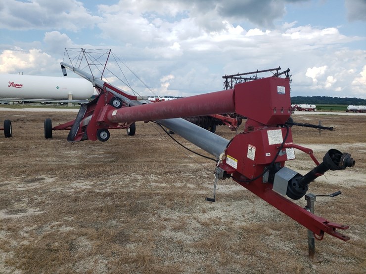 2008-mayrath-auger---10"-x-72'-swingway-image-1