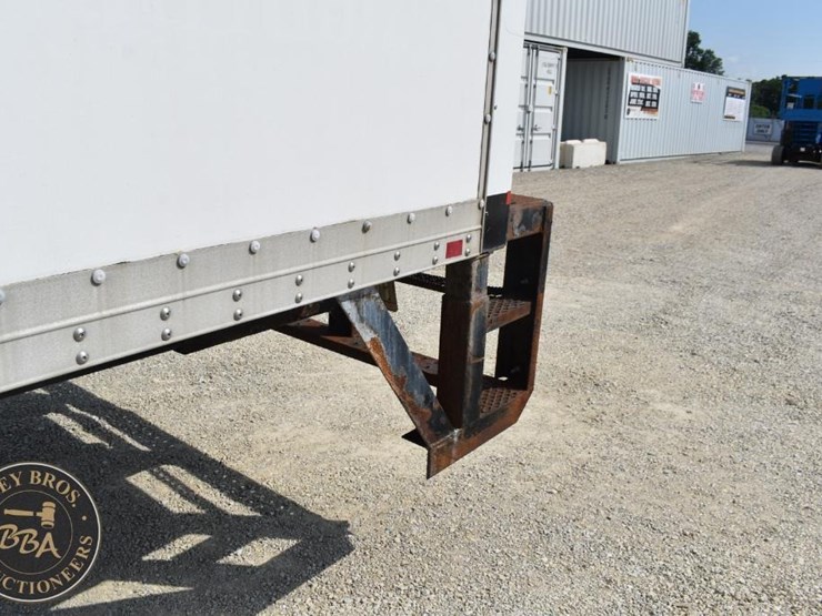 2006-international-durastar-4300-image-25