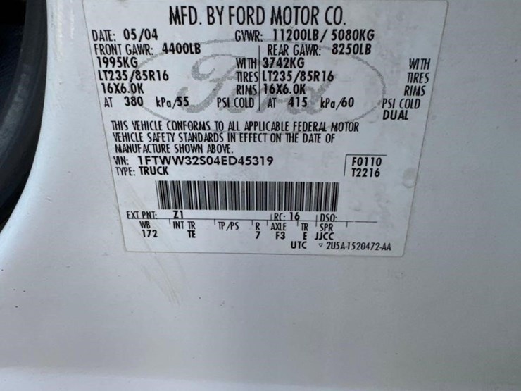 2004-ford-f350-image-18