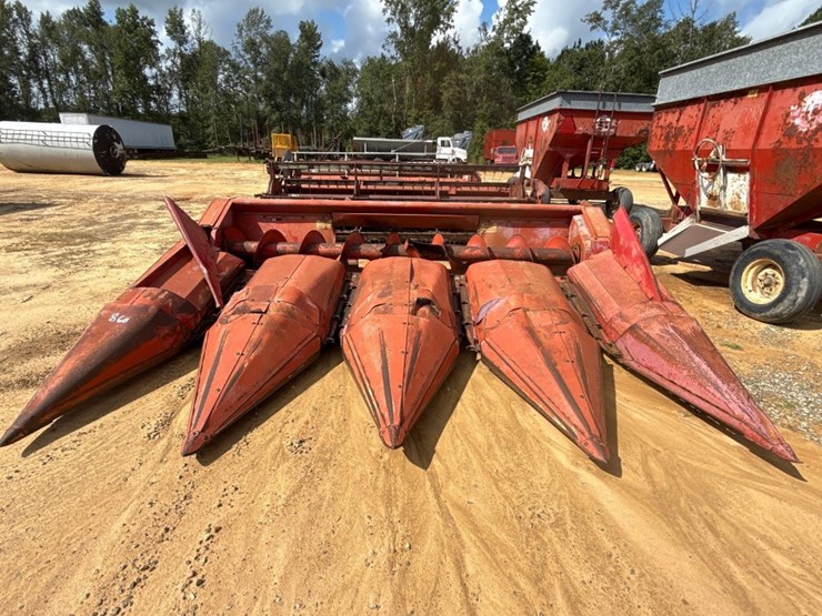 massey-ferguson-1144-image-5