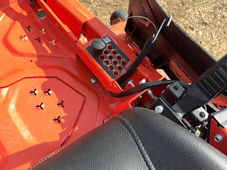 ariens-ikon-52-inch-deck-image-10