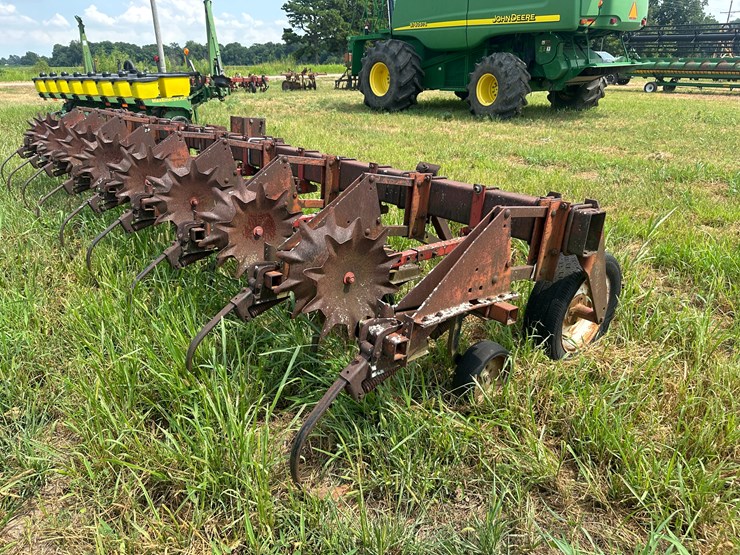 case-ih-30-image-3