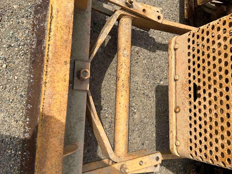john-deere-420-image-3