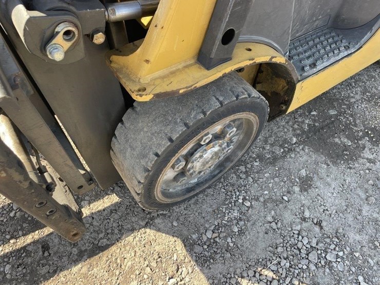 2013-caterpillar-c5000-image-6