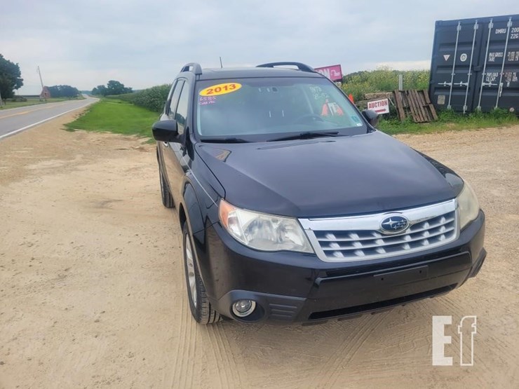 2013-subaru-forester-image-4