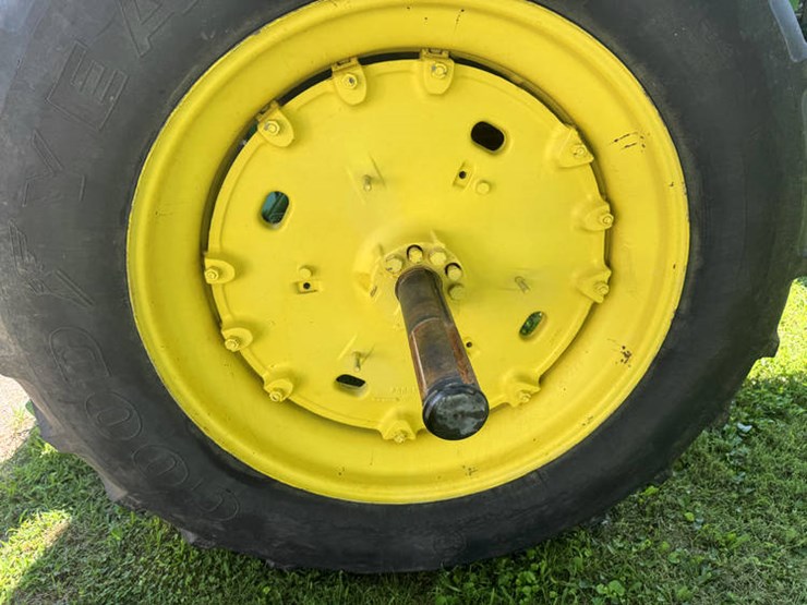 1979-john-deere-4440-image-12