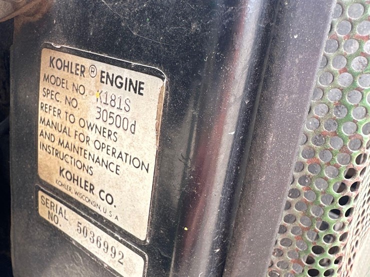 john-deere-110-image-11