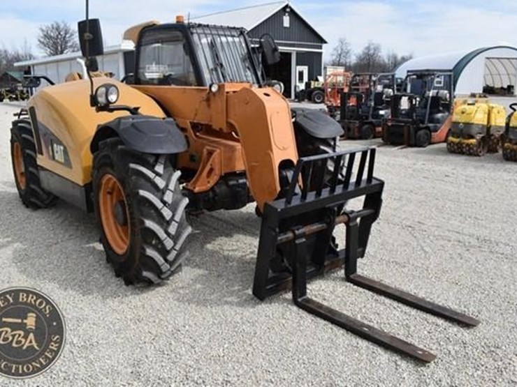 2014-caterpillar-th407c-image-29