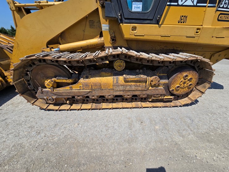 2005-caterpillar-953c-image-73