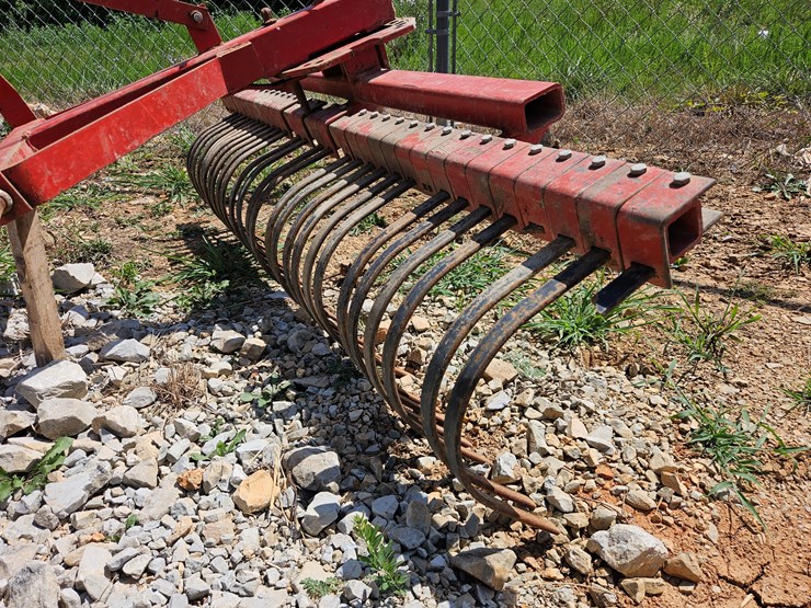 #20732-•-72"-rock-rake-image-8