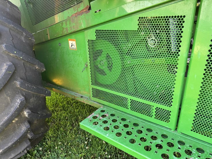 2010-john-deere-2010-image-68