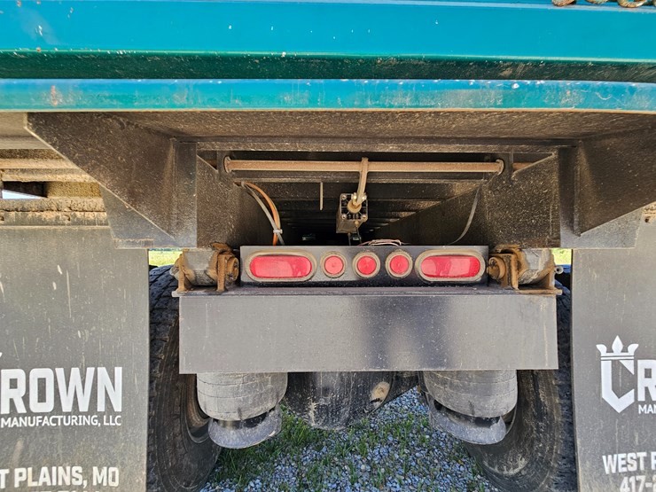 2012-peterbilt-382-image-105