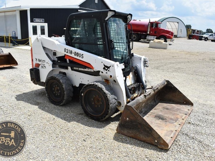 2020-bobcat-s550-image-21
