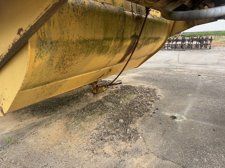 caterpillar-60-image-7