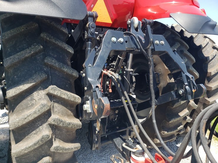 2021-case-ih-magnum-310-image-7