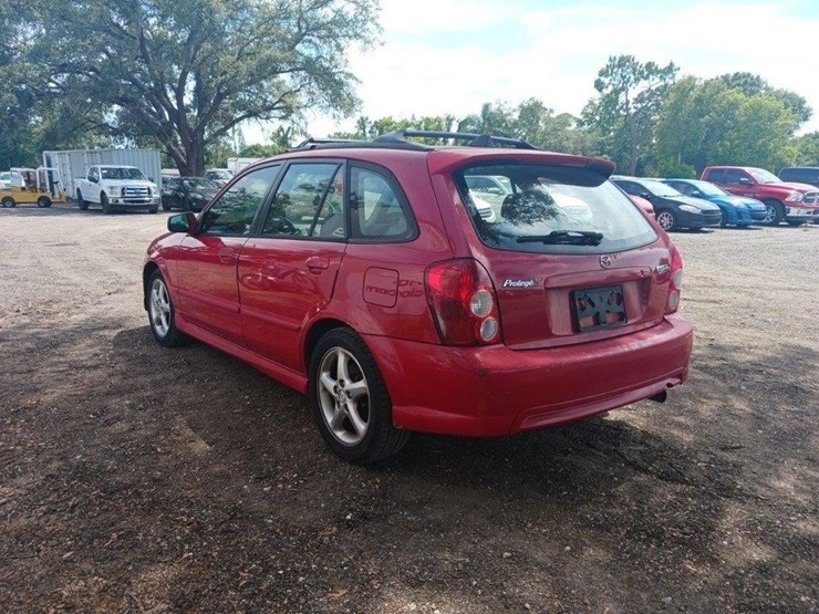 2002-mazda-protege5-runs/moves-base-image-7