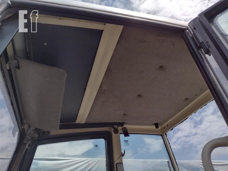 2011-terex-tc29-image-13