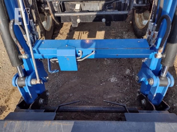 2021-new-holland-workmaster-75-image-19