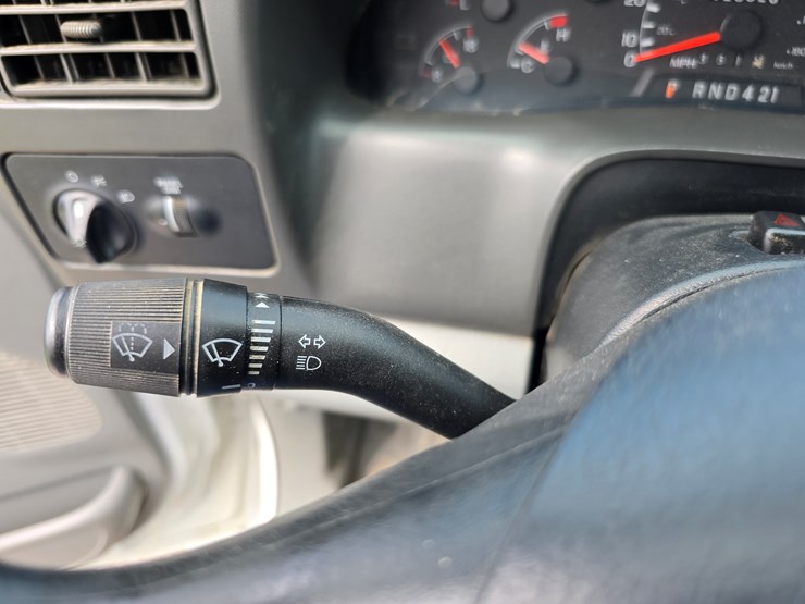 2004-ford-f650-image-84