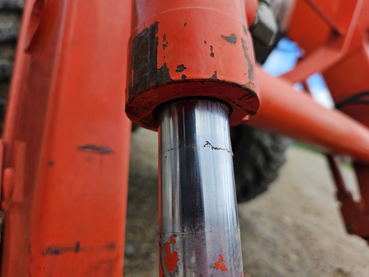 #20866-•-2008-kubota-l3240-tractor-image-49