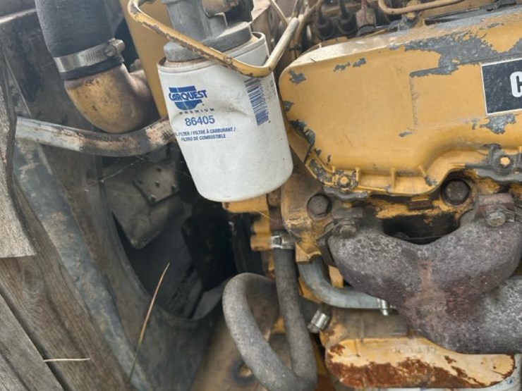caterpillar-3208-image-17
