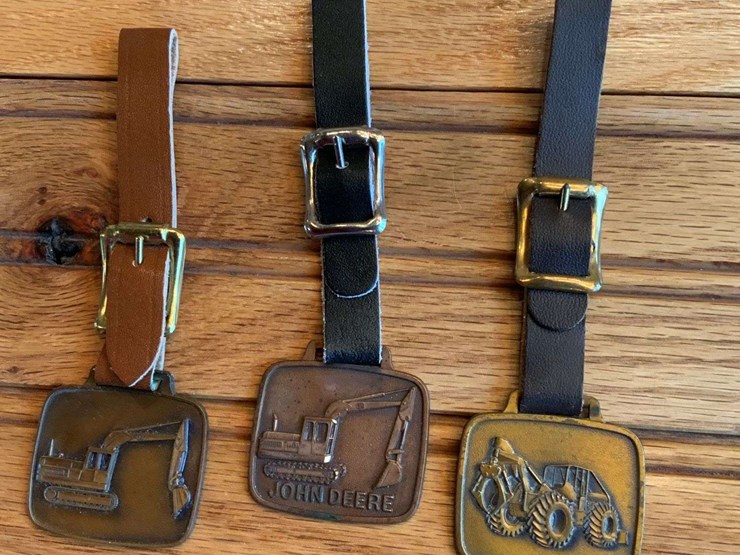 (3)-john-deere-industrial-watch-fobs-image-1