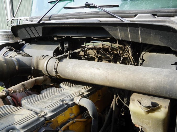 2007-kenworth-t800-image-113