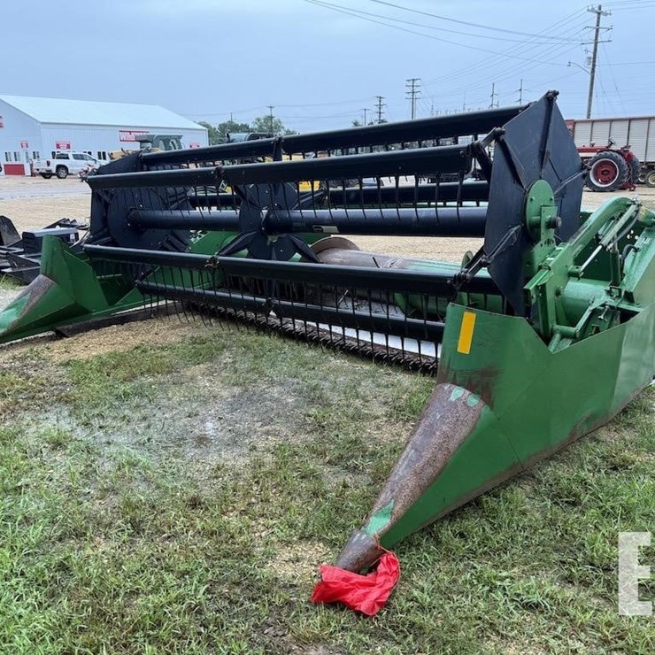 1989 JOHN DEERE 913