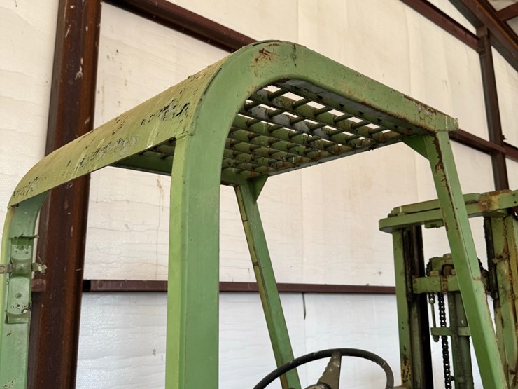 clark-fork-lift-image-7