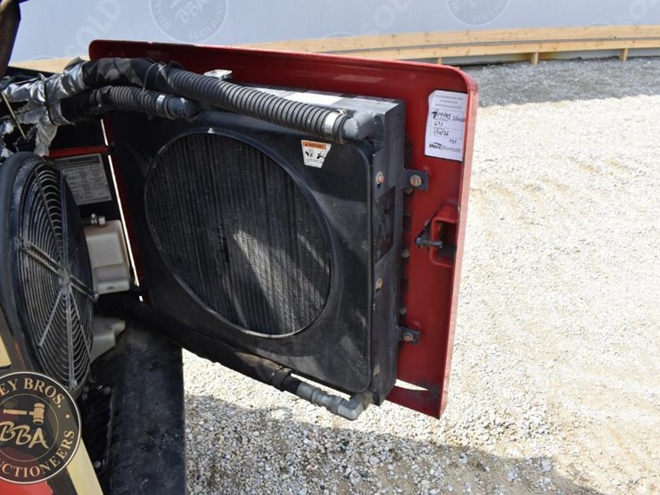 2017-takeuchi-ts50v-image-29