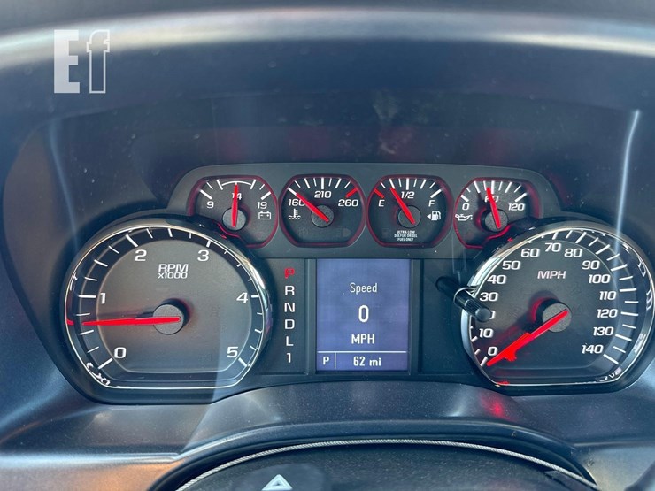 2023-chevrolet-silverado-6500hd-image-8