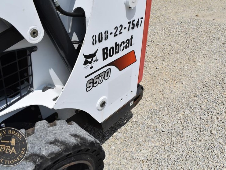 2018-bobcat-s570-image-30