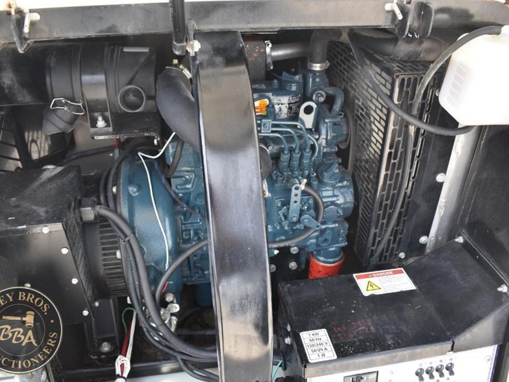 2019-allmand-bros-night-lite-v-series-image-23