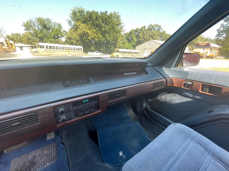#1474-•-1992-chevrolet-lumina-sedan-2g1wl54t6n9202754-image-23