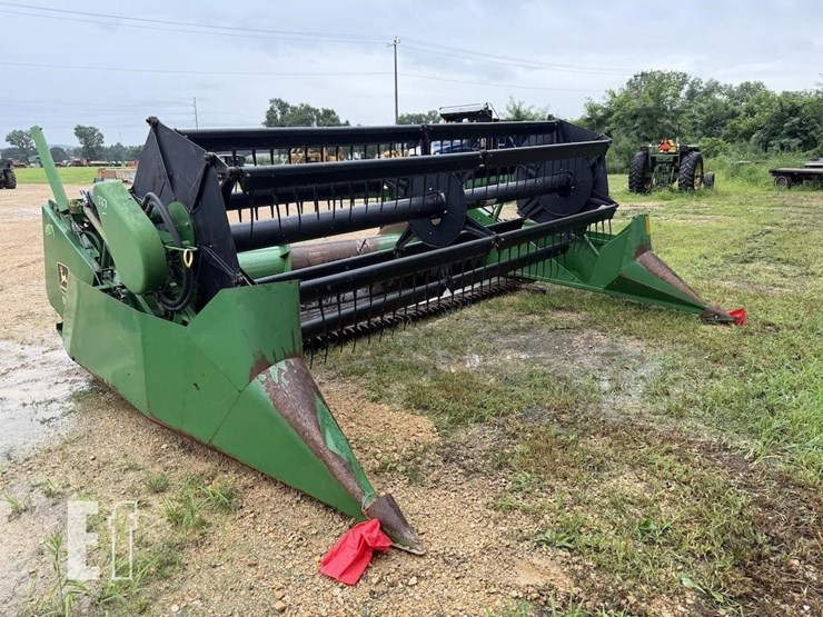 1989-john-deere-913-image-2