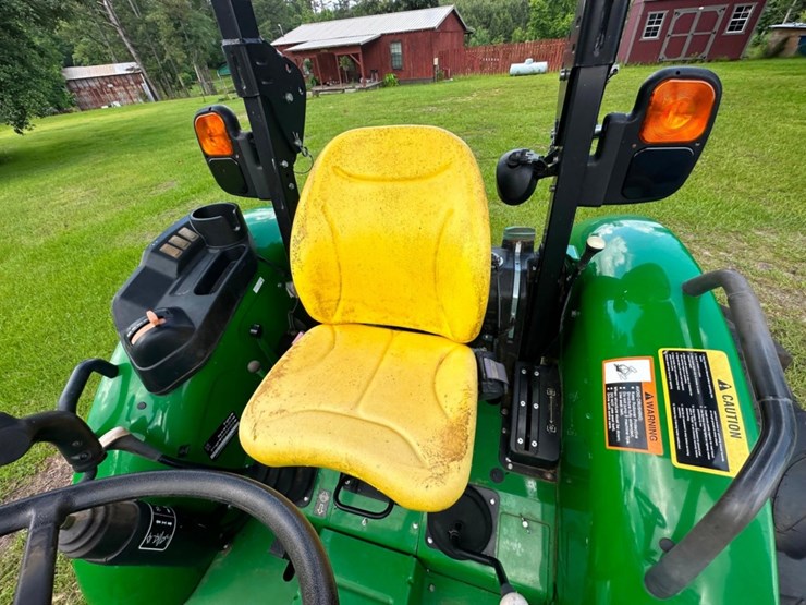 2021-john-deere-5045e-image-18