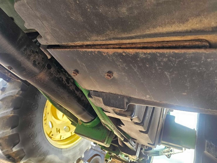 john-deere-7200-image-16