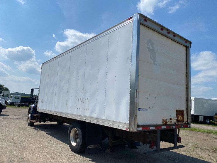 2006-international-durastar-4300-image-6